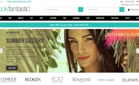 英国著名的美容护肤和护发产品购物网站：Lookfantastic